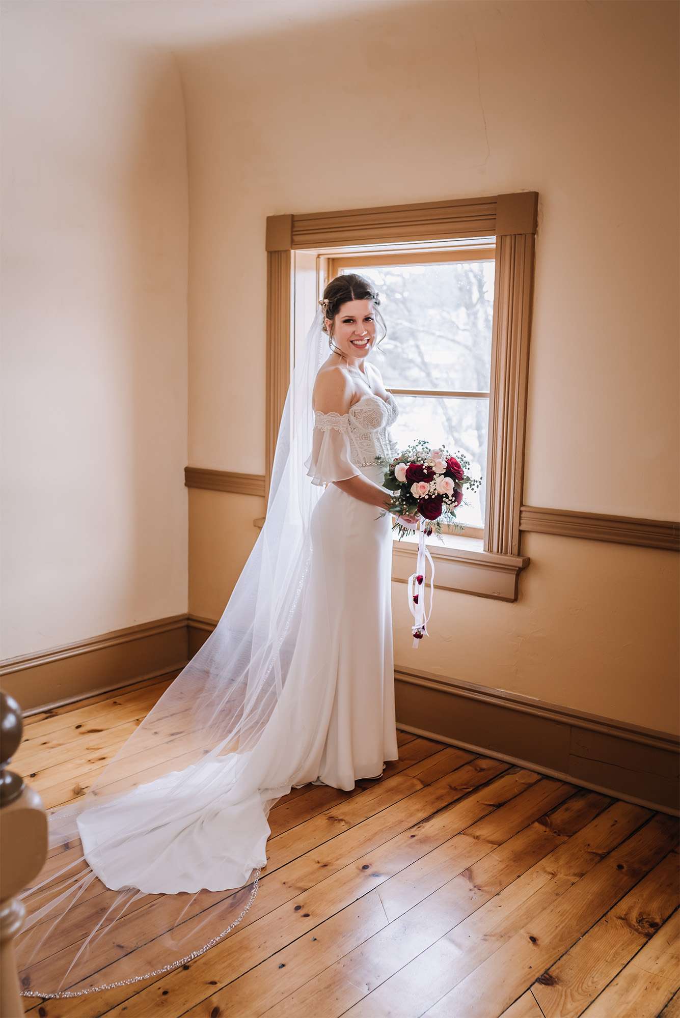 Danes Hall Winter Wedding – Nicci & Mitch
