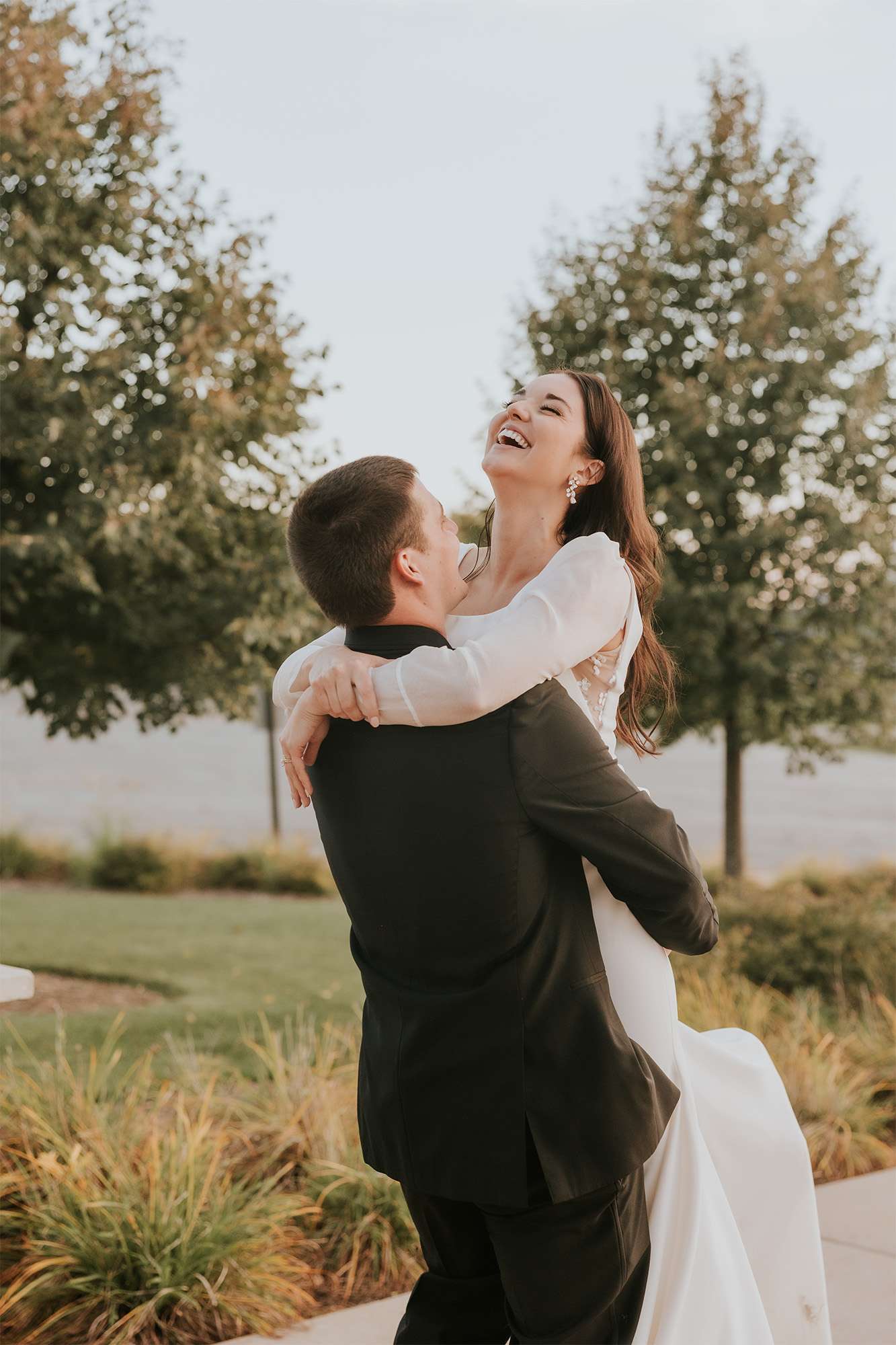 Jenna and Austin’s timeless, romantic home run of a wedding.