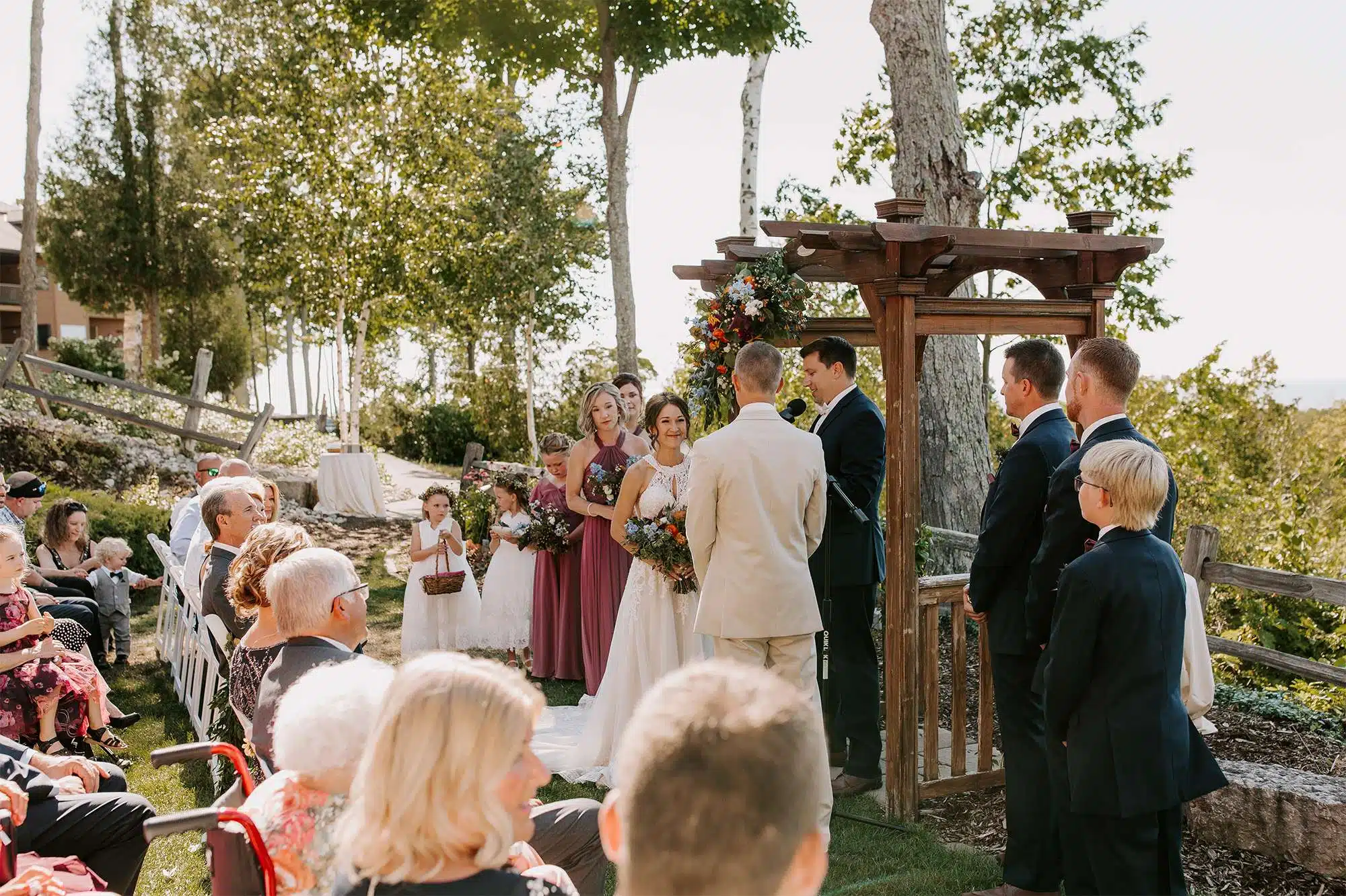 Outdoor wedding ceremony at the Landmark Resort in Door County.