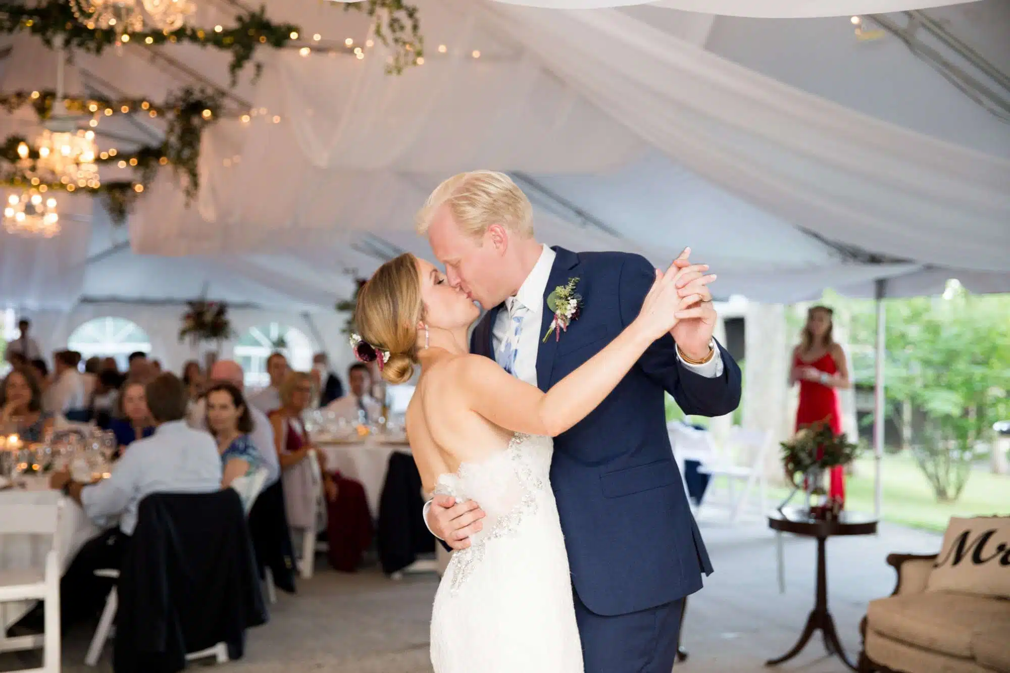 Vendor Listing for Record Entertainment Music Service