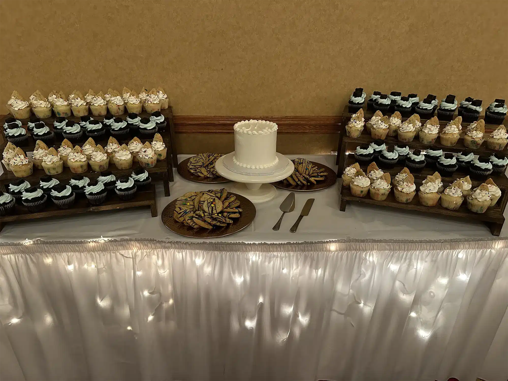 Elegant sweets table at Tundra Lodge Resort wedding.