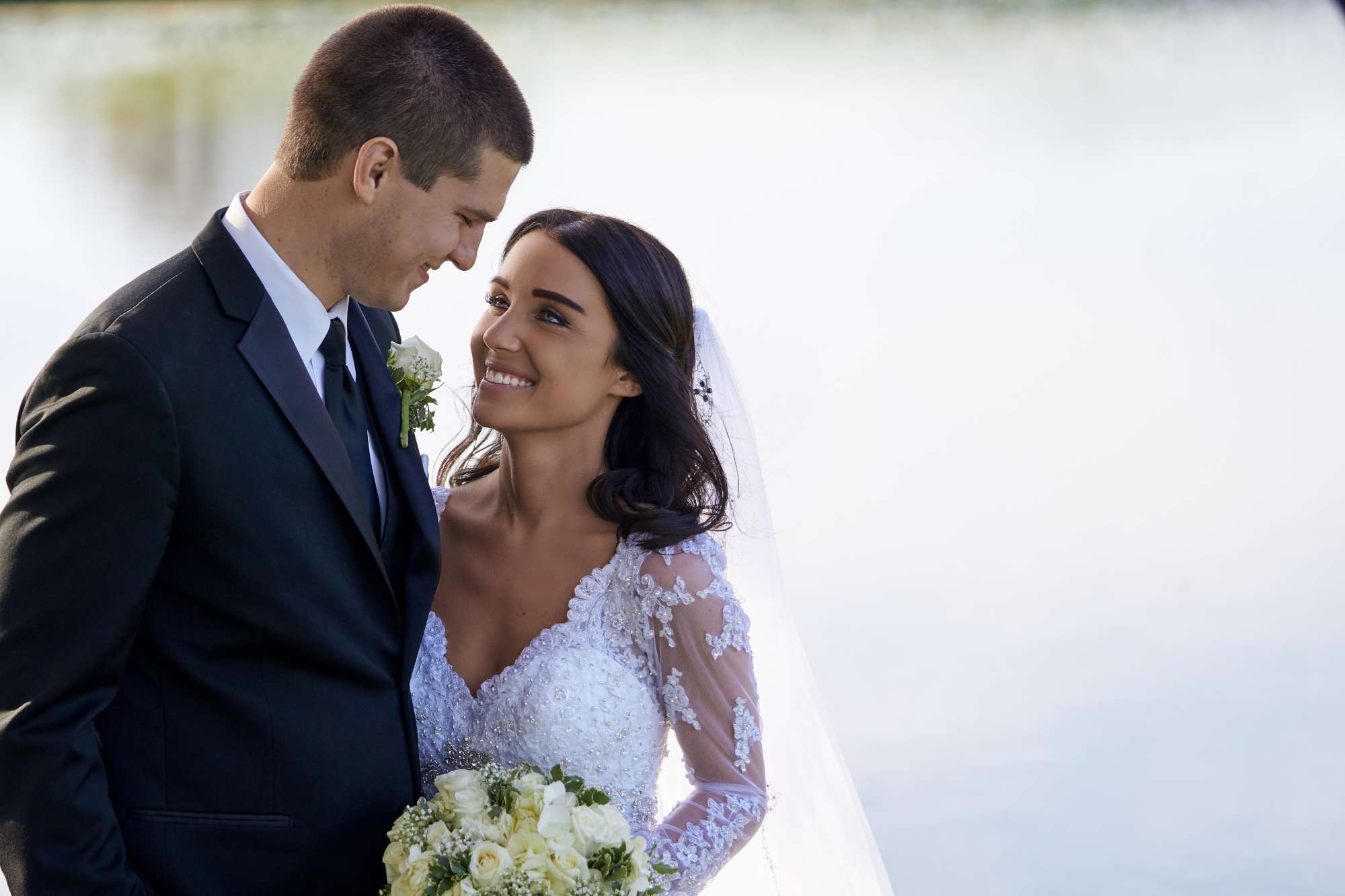 Cortney & Brian’s Elegant Black & White Wedding at the Radisson Green Bay