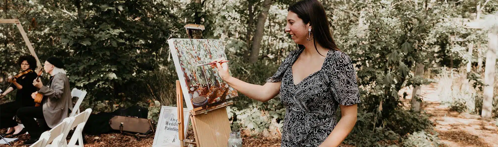 Hiring a Live Painter for your Wedding