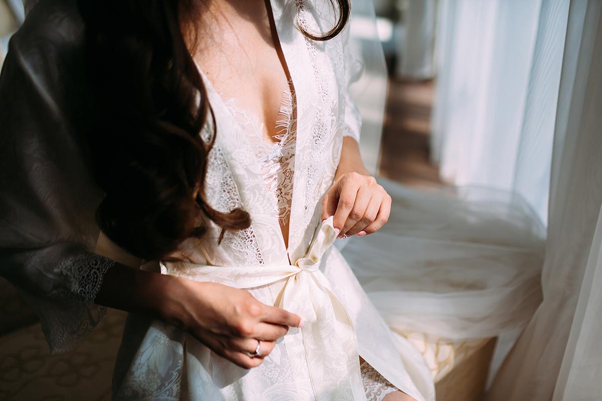Packing special items for your honeymoon