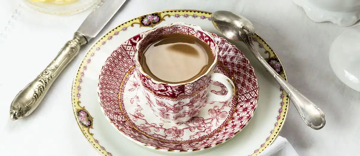 Fine China Makeover: Bringing Vintage China Into Modern Times