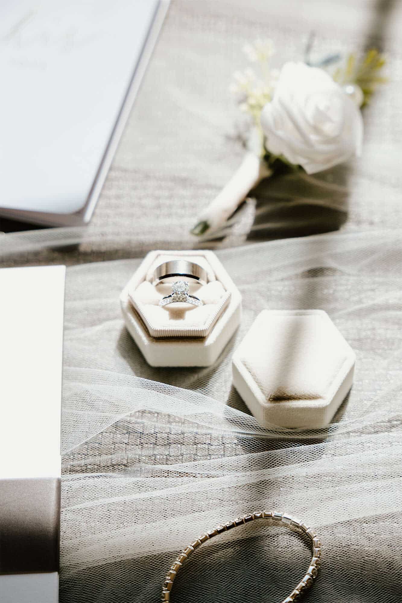 Wedding ring from Kesslers Appleton