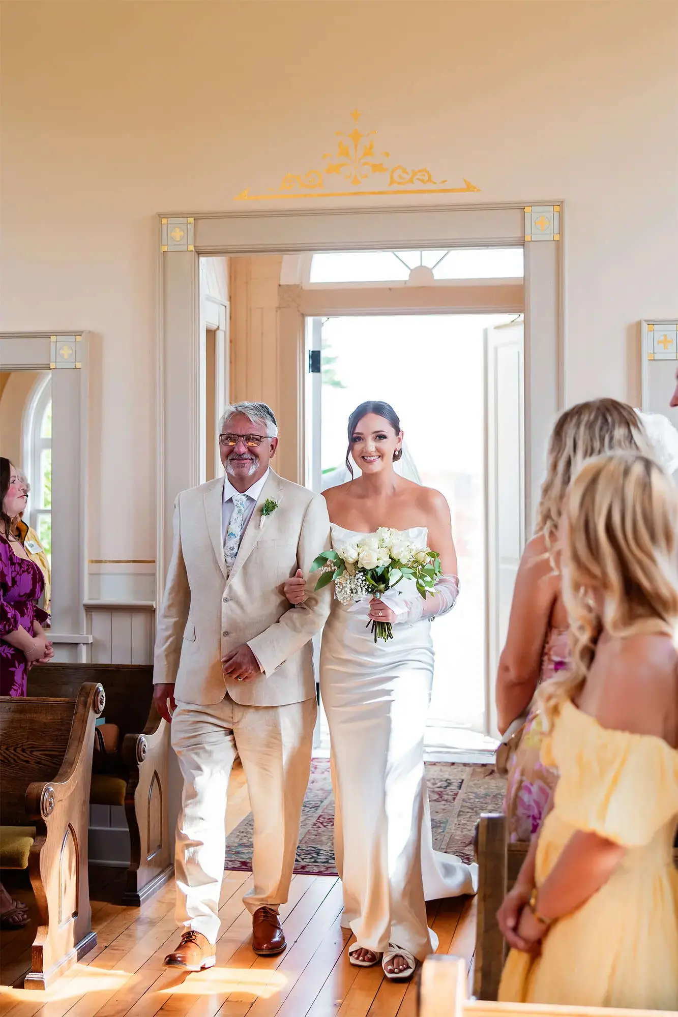 Clintonville-lakeside-wedding-reception-01 Father walking down the aisle with bride