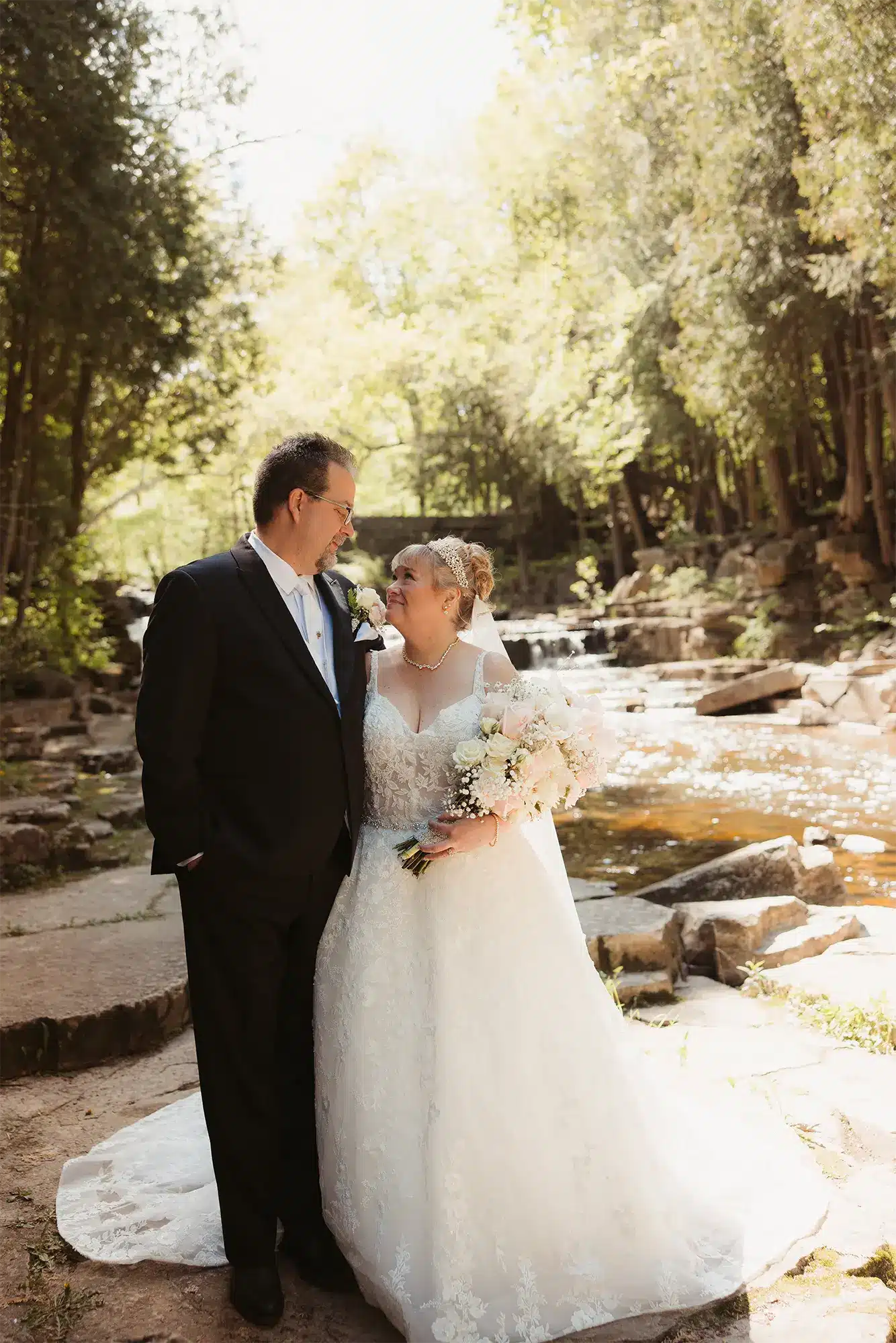 spring-wedding-at-devotions-chapel-49